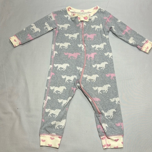 Hatley - long sleeve footless sleeper/romper. Size 3-6 months - Picture 1 of 4
